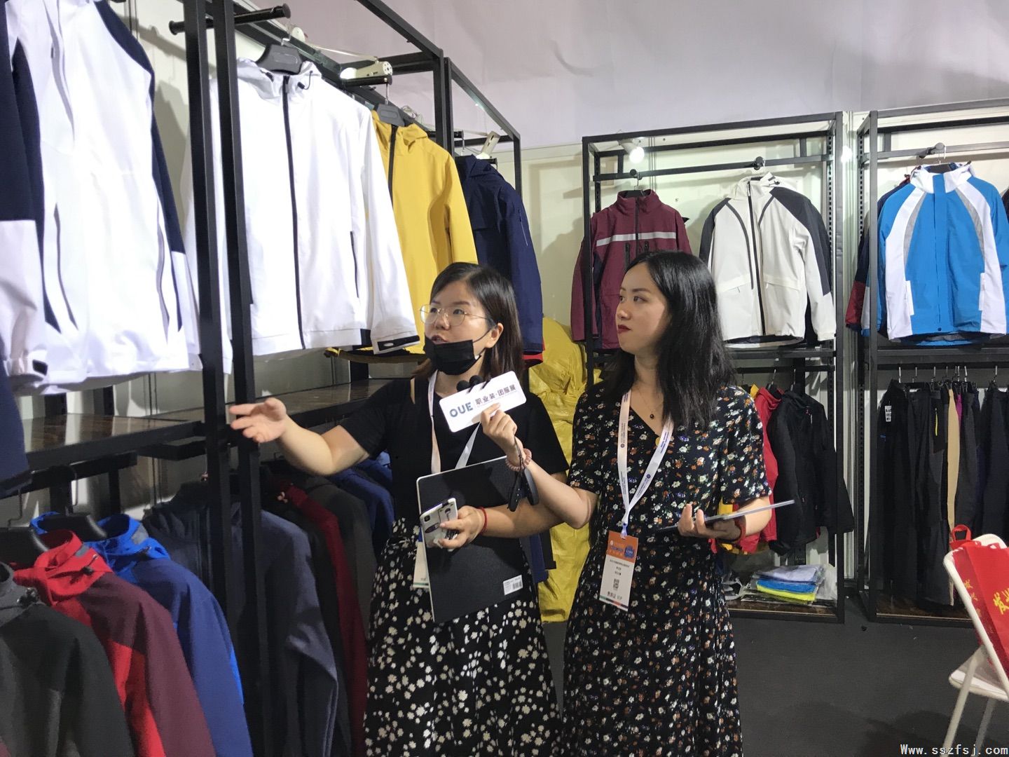 乘兴而来,满“载”而归! OUE职业装·团服展圆满落幕