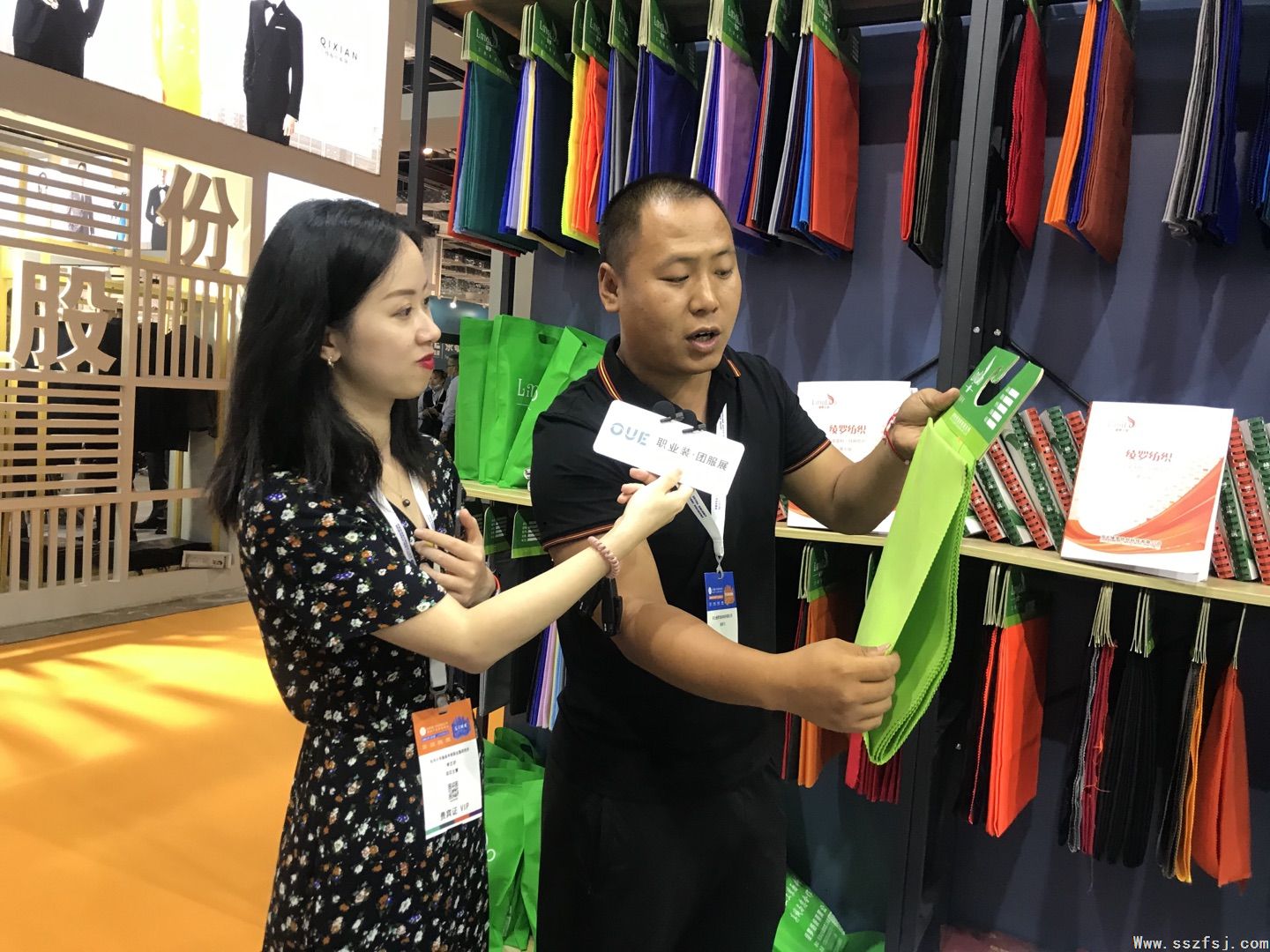 乘兴而来,满“载”而归! OUE职业装·团服展圆满落幕
